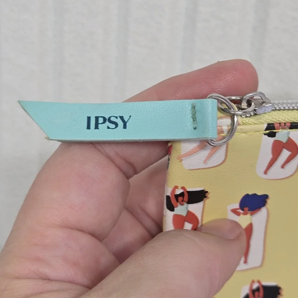 Ipsy Cosmetic Makeup Bags - Set Of 2‎ - Brand New